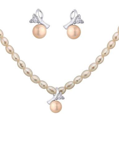 Miki Pearl Women Ivory Jewellery Set