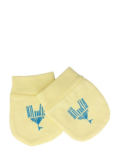 Madagascar 3 Infant Boys Yellow Mittens