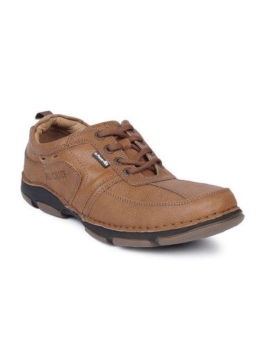 Red Chief Men Brown Shoes