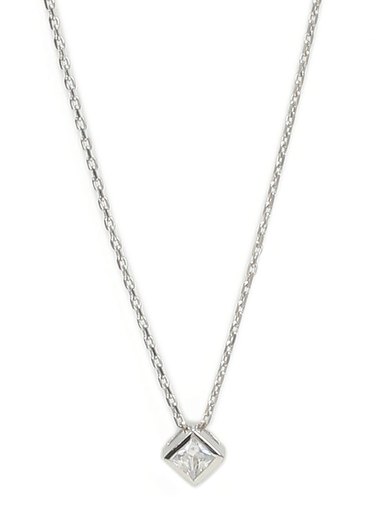 Lucera Silver Pendant With Chain