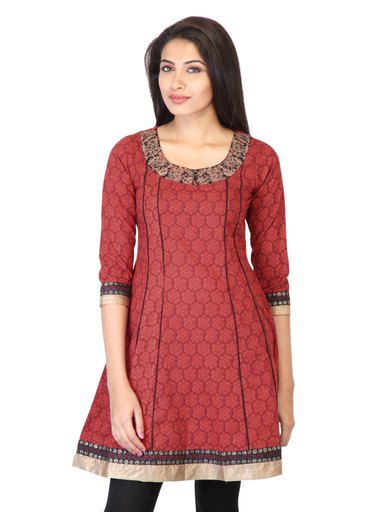 Mother Earth Women Red Printed Kurta