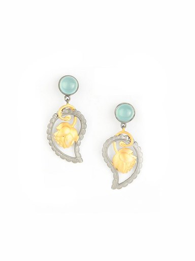 Rreverie Golden Earrings