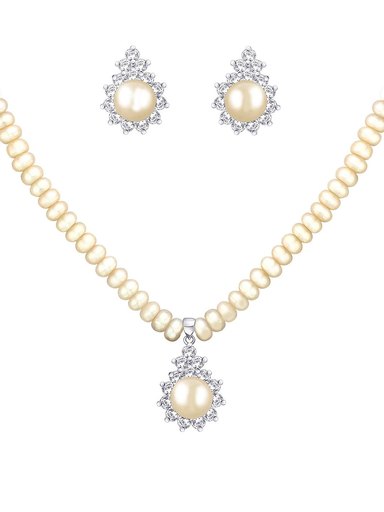 Miki Pearl Women Ivory Jewellery Set
