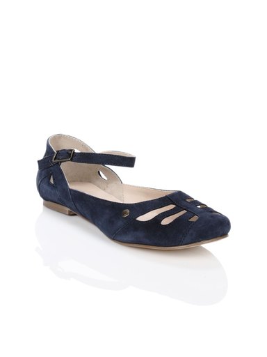 Enroute Women Navy Blue Shoes