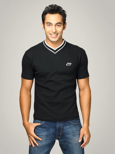 Proline Men Black V-Neck T-shirt