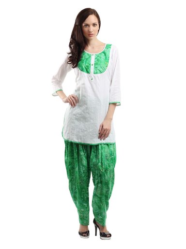 Ayaany Women White & Green Self-Design Patiala Kurta Set