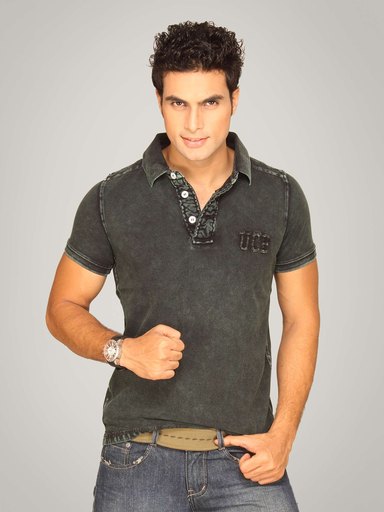UCB Men's Polo Neck T-shirt In Solid Heavy Wash Black T-shirt