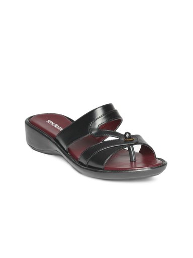 Senorita Women Black Sandals